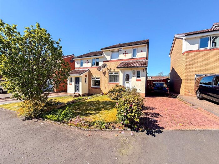 3 Bedroom Semi-Detached House For Sale In Burn Bridge Drive, Strathaven, ML10
