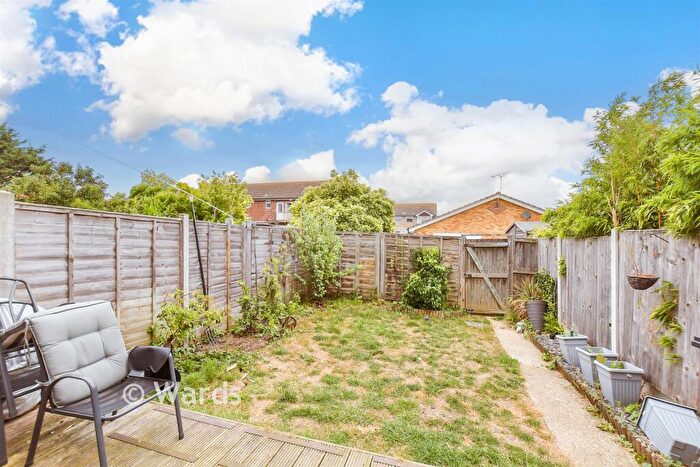 3 Bedroom Terraced House For Sale In Highgate Road, Whitstable, Kent, CT5