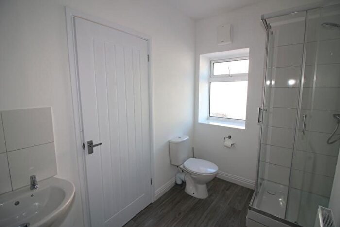 2 Bedroom Flat For Sale In Clifton Street, Plymouth, PL4