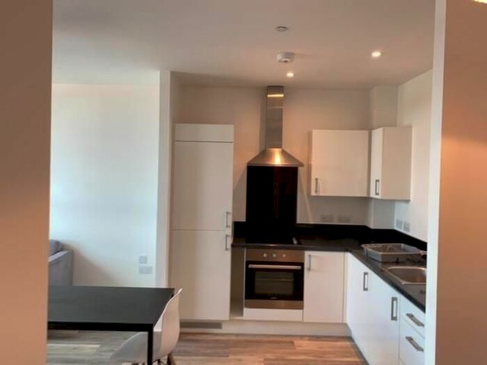 1 Bedroom Flat To Rent In Edward Street, Stockport, SK1