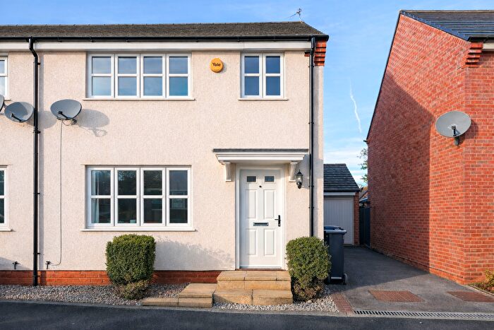 3 Bedroom Property To Rent In Borough Way, Nuneaton, CV11