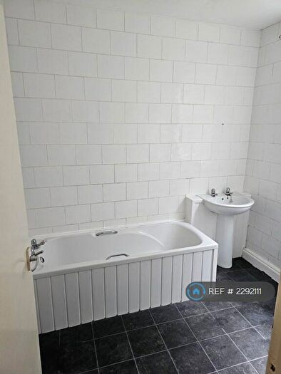 1 Bedroom Flat To Rent In Albany Street, Hull, HU3