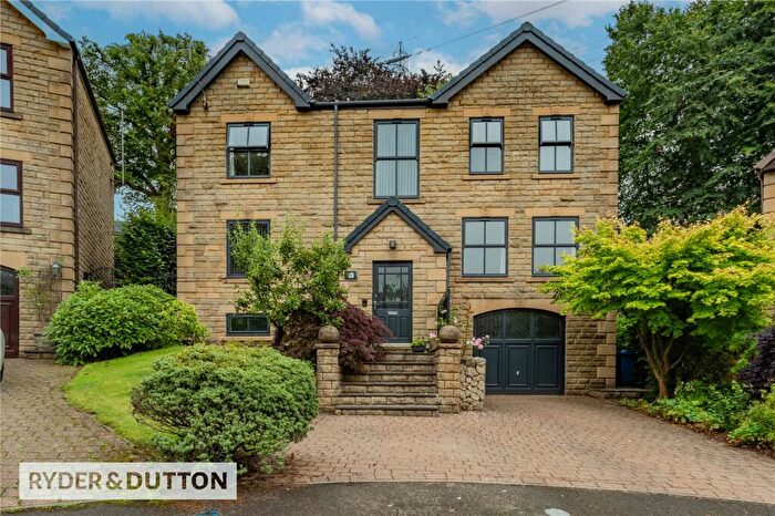 4 Bedroom Detached House For Sale In Oakenshaw View, Whitworth, Rochdale, Lancashire, OL12