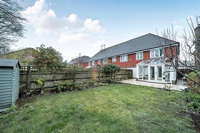 3 Bedroom Terraced House To Rent In Bramley Close, Kirdford, Billingshurst, RH14