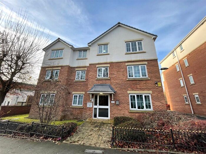 2 Bedroom Apartment For Sale In Langworthy Road, Salford, Greater Manchester, M6
