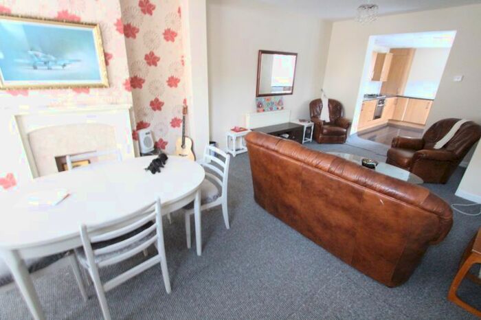 2 Bedroom End Of Terrace House To Rent In Gray Street, Bootle, L20