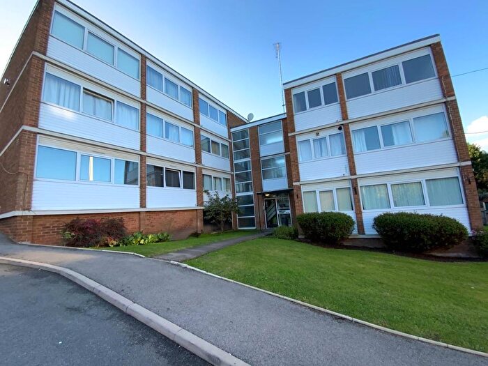 2 Bedroom Flat For Sale In Whitley Court, Whitley Court, Coventry, CV3