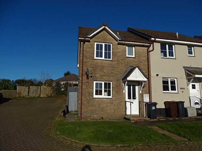 2 Bedroom End Of Terrace House To Rent In Salts Meadow, Liskeard, PL14
