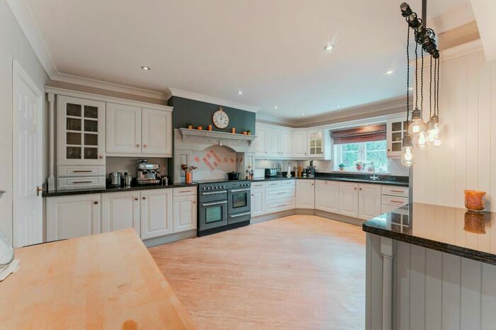 5 Bedroom Detached House For Sale In High Oak Lane, Wicklewood, NR18