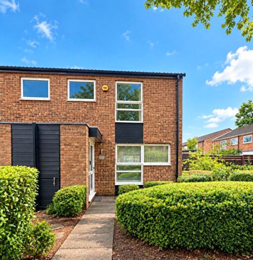 3 Bedroom End Of Terrace House For Sale In Penenden, New Ash Green, Longfield, DA3