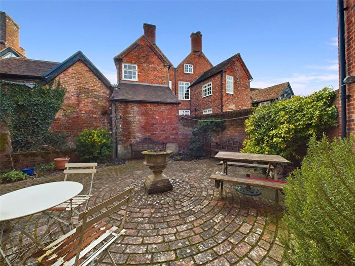2 Bedroom End Of Terrace House To Rent In Bell Lane, Thame, Oxfordshire, OX9
