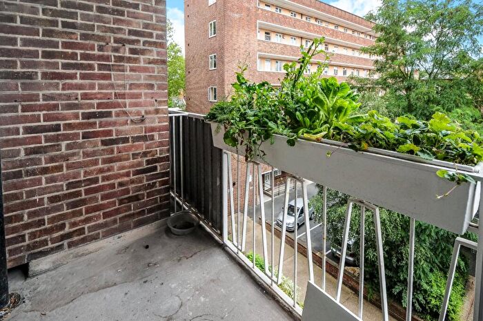 1 Bedroom Flat For Sale In Townshend Estate, St John's Wood, London, NW8