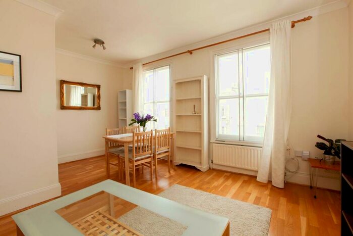 2 Bedroom Flat To Rent In Edith Grove, Chelsea, London, SW10