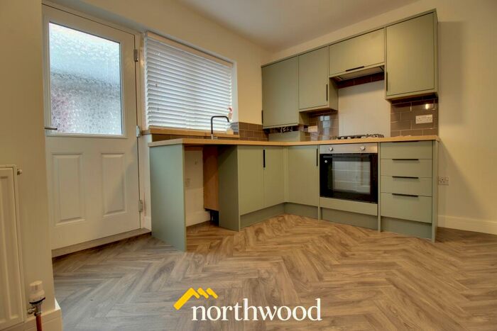 2 Bedroom Bungalow To Rent In Ashburnham Road, Thorne, Doncaster, DN8