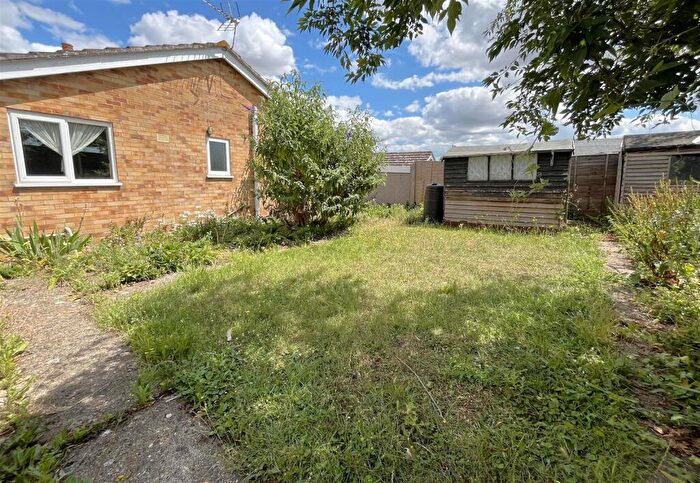 3 Bedroom Detached Bungalow For Sale In Harleston, IP20