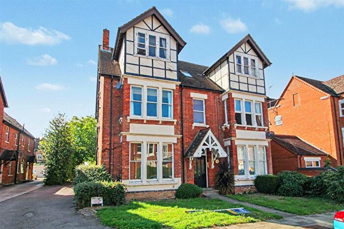 1 Bedroom Flat For Sale In St Andrews Road, Bedford, MK40