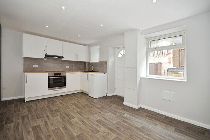 2 Bedroom Terraced House For Sale In Chesterfield Road, Chesterfield, Derbyshire, S44