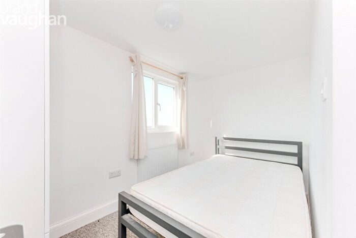 1 Bedroom Terraced House To Rent In Eastbourne Road, Brighton, East Sussex, BN2