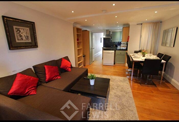 2 Bedroom Flat To Rent In Adie Road, London, W6