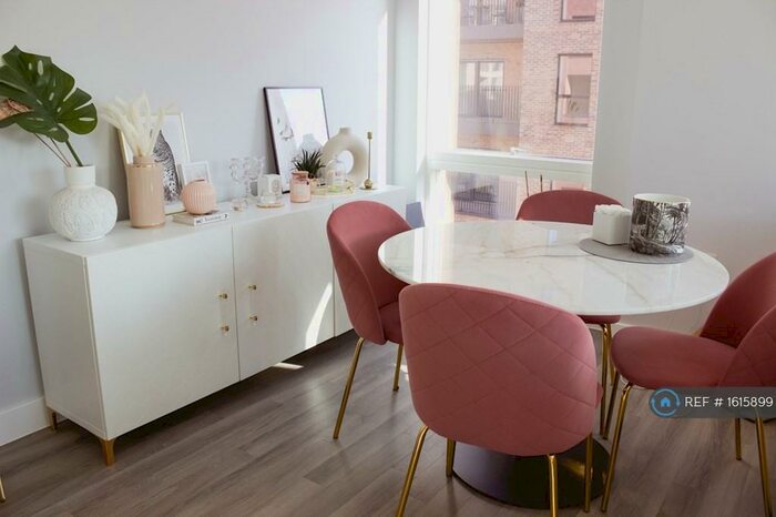 1 Bedroom Flat To Rent In Lismore Boulevard, London, NW9