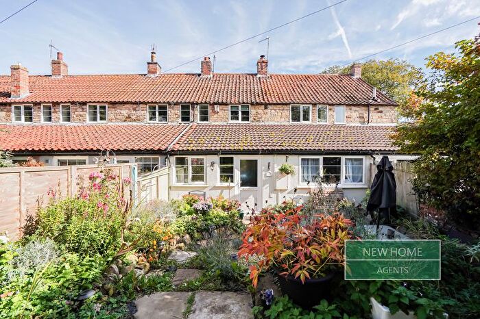 2 Bedroom Terraced House For Sale In The Row, Carlton Scroop, Grantham, NG32