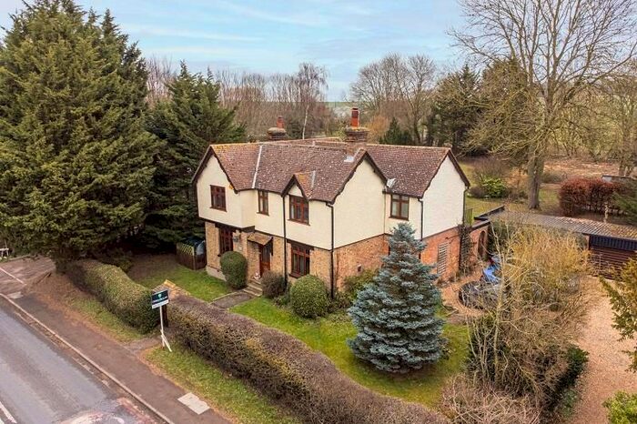 4 Bedroom Detached House For Sale In Chipping, Buntingford, SG9