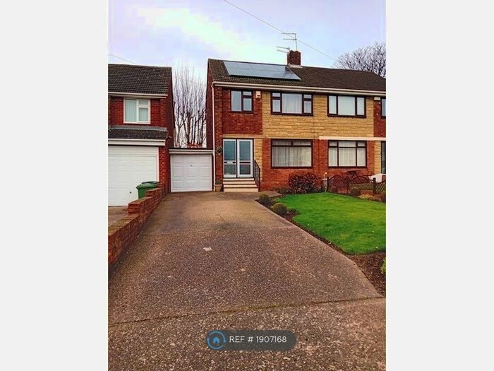 3 Bedroom Semi-Detached House To Rent In Penshaw View, Wardley, Gateshead, NE10