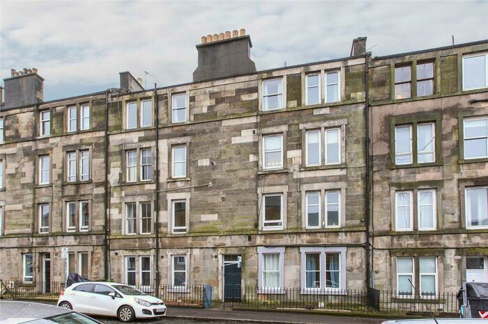 2 Bedroom Flat To Rent In Springwell Place, Dalry, Edinburgh, EH11
