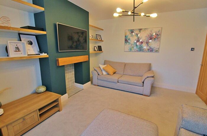 3 Bedroom Terraced House For Sale In Kensington Road, Copnor, PO2