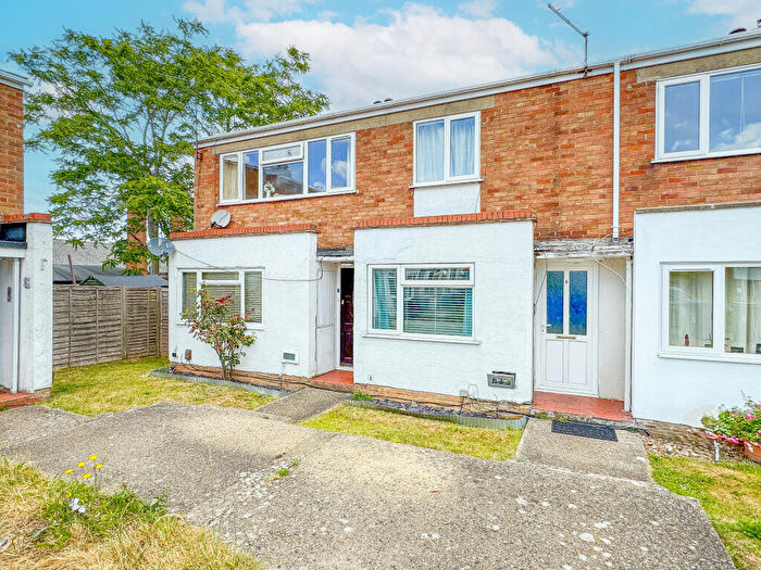2 Bedroom Flat For Sale In Scaltback Close, Newmarket, Suffolk, CB8