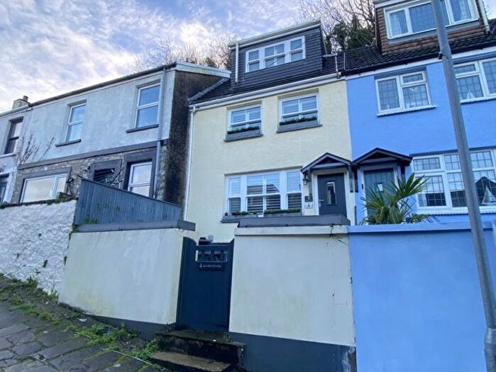 2 Bedroom Terraced House To Rent In Mumbles, George Bank, SA3