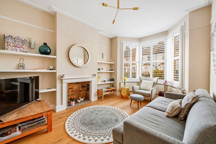 4 Bedroom Terraced House To Rent In Cunnington Street, Chiswick Park, W4