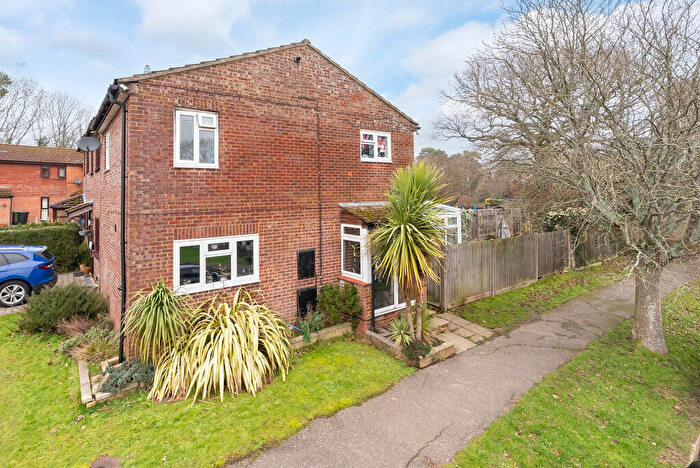 3 Bedroom End Of Terrace House For Sale In Beare Green, Dorking, RH5