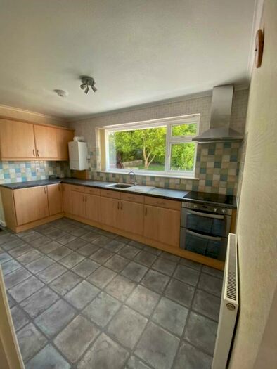 2 Bedroom Bungalow To Rent In Trelawney Road, Callington, PL17