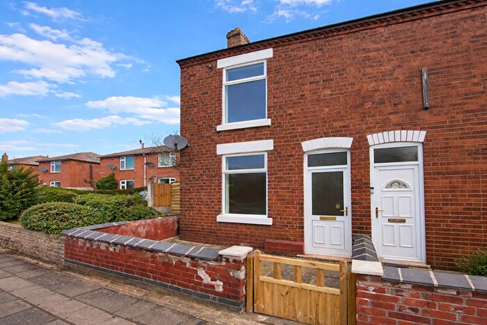 2 Bedroom End Of Terrace House To Rent In Badger Avenue, CW1