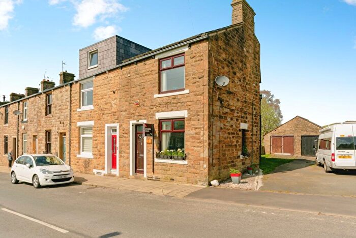 3 Bedroom End Of Terrace House For Sale In Mount Lane, Cliviger, Burnley, Lancashire, BB10