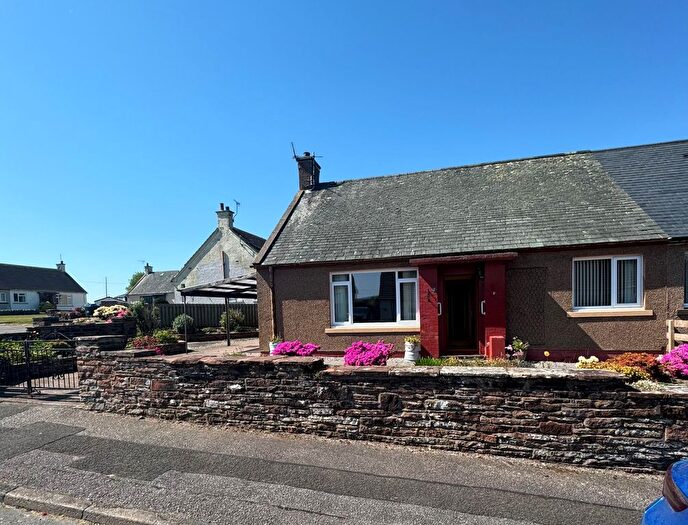 3 Bedroom Semi-Detached Bungalow For Sale In Moat Drive, Lochfoot, Dumfries, DG2