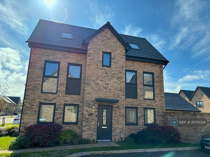 4 Bedroom Detached House To Rent In Middle Wichel, Swindon, SN1