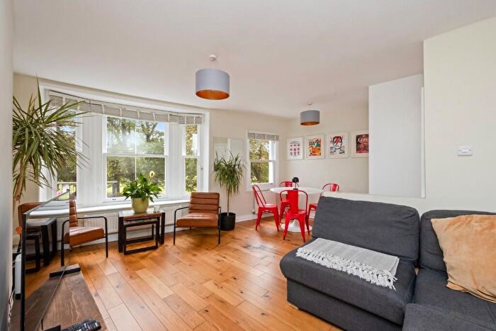 Apartment For Sale In Ditchling Road, Brighton, BN1