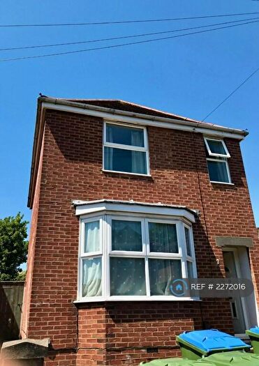 5 Bedroom Detached House To Rent In Heatherdeane Road, Southampton, SO17