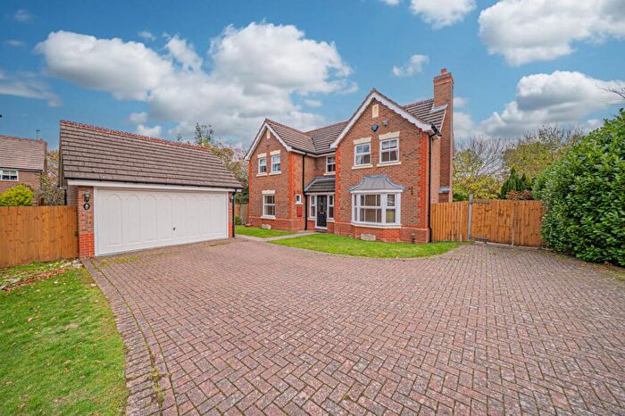 4 Bedroom Detached House For Sale In Stamford Croft, Solihull, B91