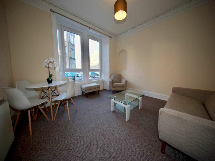 2 Bedroom Flat To Rent In Albert Street, Dundee, DD4