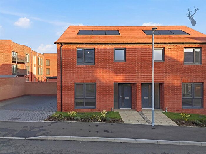 3 Bedroom Property To Rent In Hammett Crescent, Bishop's Stortford, CM23