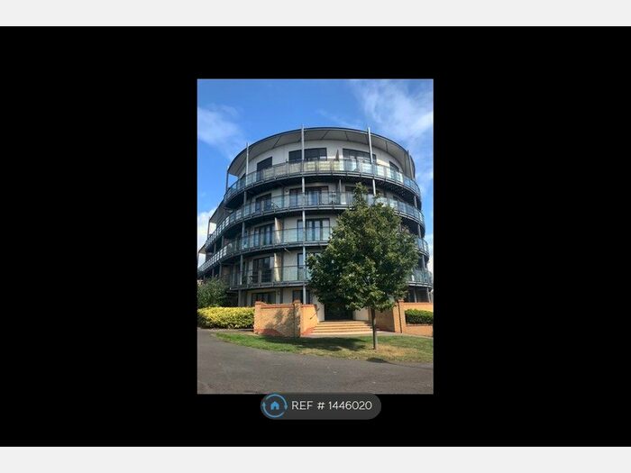 2 Bedroom Flat To Rent In Fieldfare Lane, Greenhithe, DA9