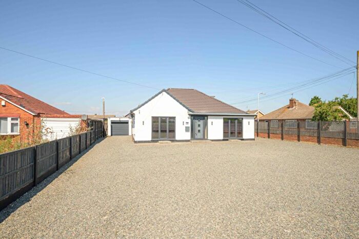 4 Bedroom Detached Bungalow For Sale In St. Leonards Drive, Chapel St. Leonards, PE24