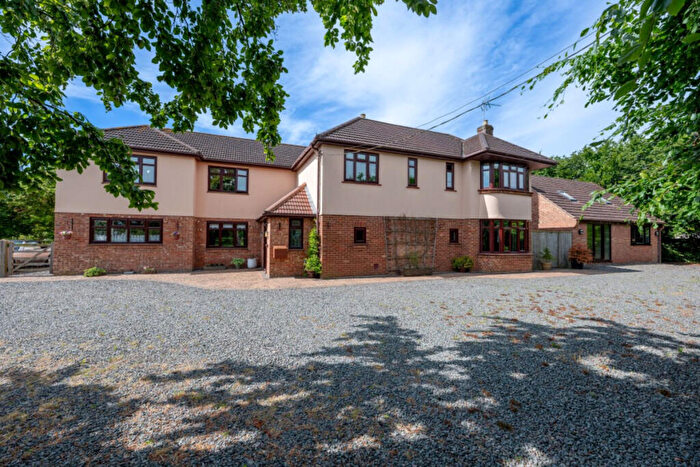 5 Bedroom Detached House For Sale In Salts Road, Wisbech, PE14
