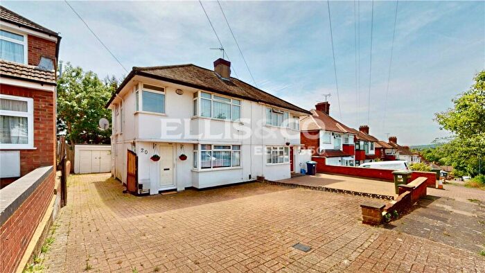 3 Bedroom Semi-Detached House For Sale In West Close, Wembley, HA9
