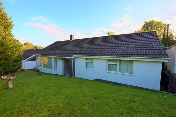 3 Bedroom Detached Bungalow For Sale In Polyphant, Launceston PL15