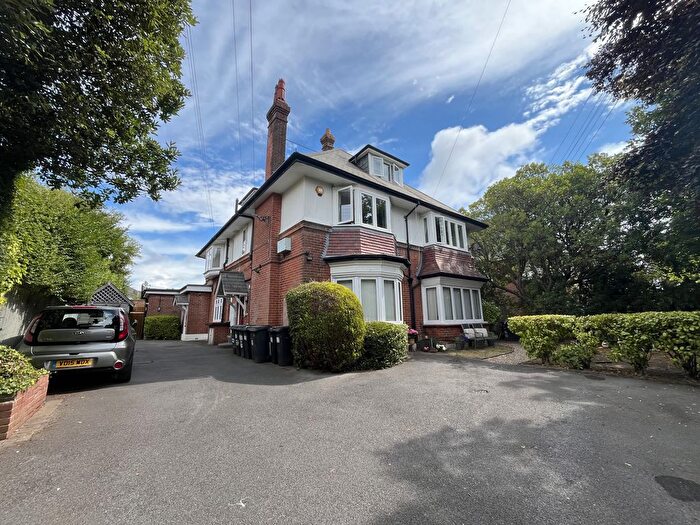 1 Bedroom Flat To Rent In Portchester Road, Bournemouth, BH8