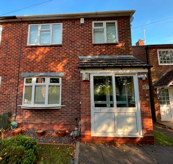 3 Bedroom Semi-Detached House To Rent In Lion Fields Avenue, Allesley, Coventry, CV5